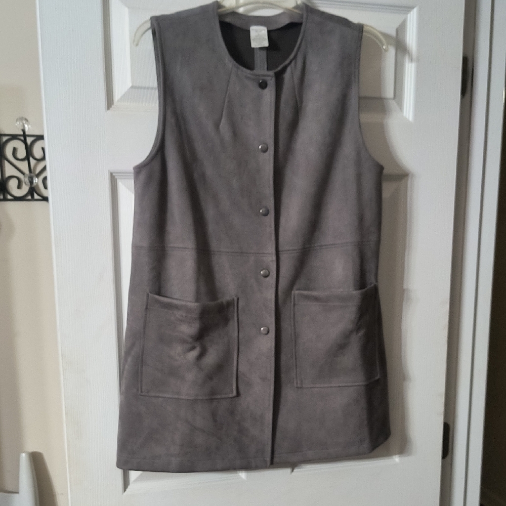 Cracker Barrel Gray Women's Long Vest, New Without Tags